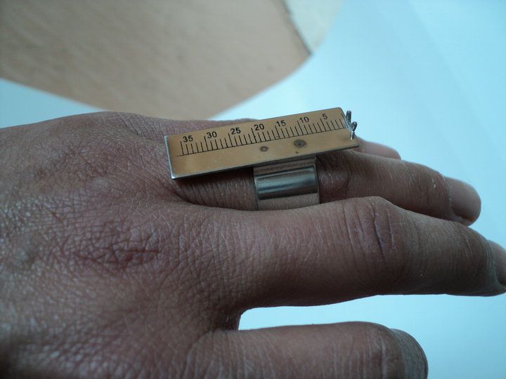 轉(zhuǎn)矩形成鉗